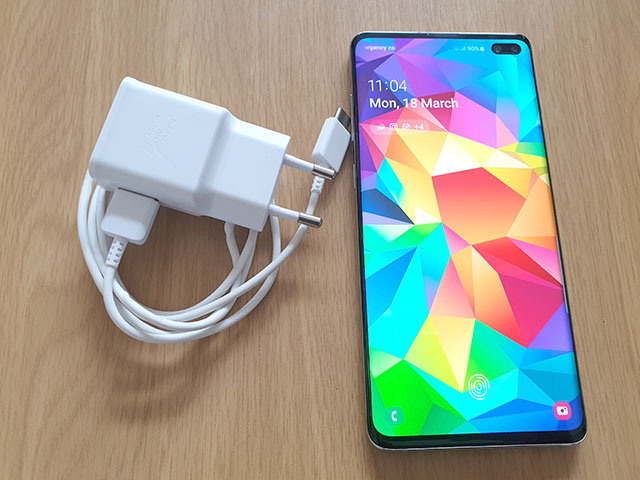 samsung galaxy s10 plus charger